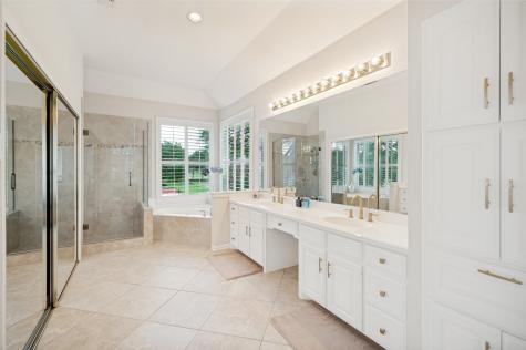 820 Parkwood Court Mckinney TX 75072