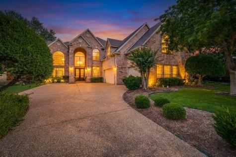 820 Parkwood Court Mckinney TX 75072