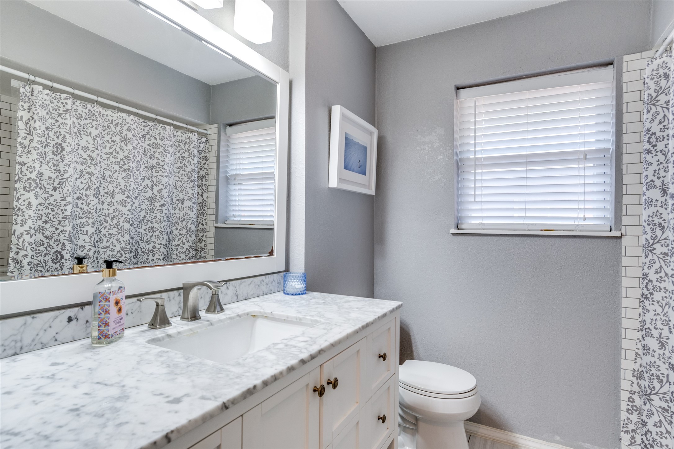 6837 Trammel Drive Dallas TX 75214