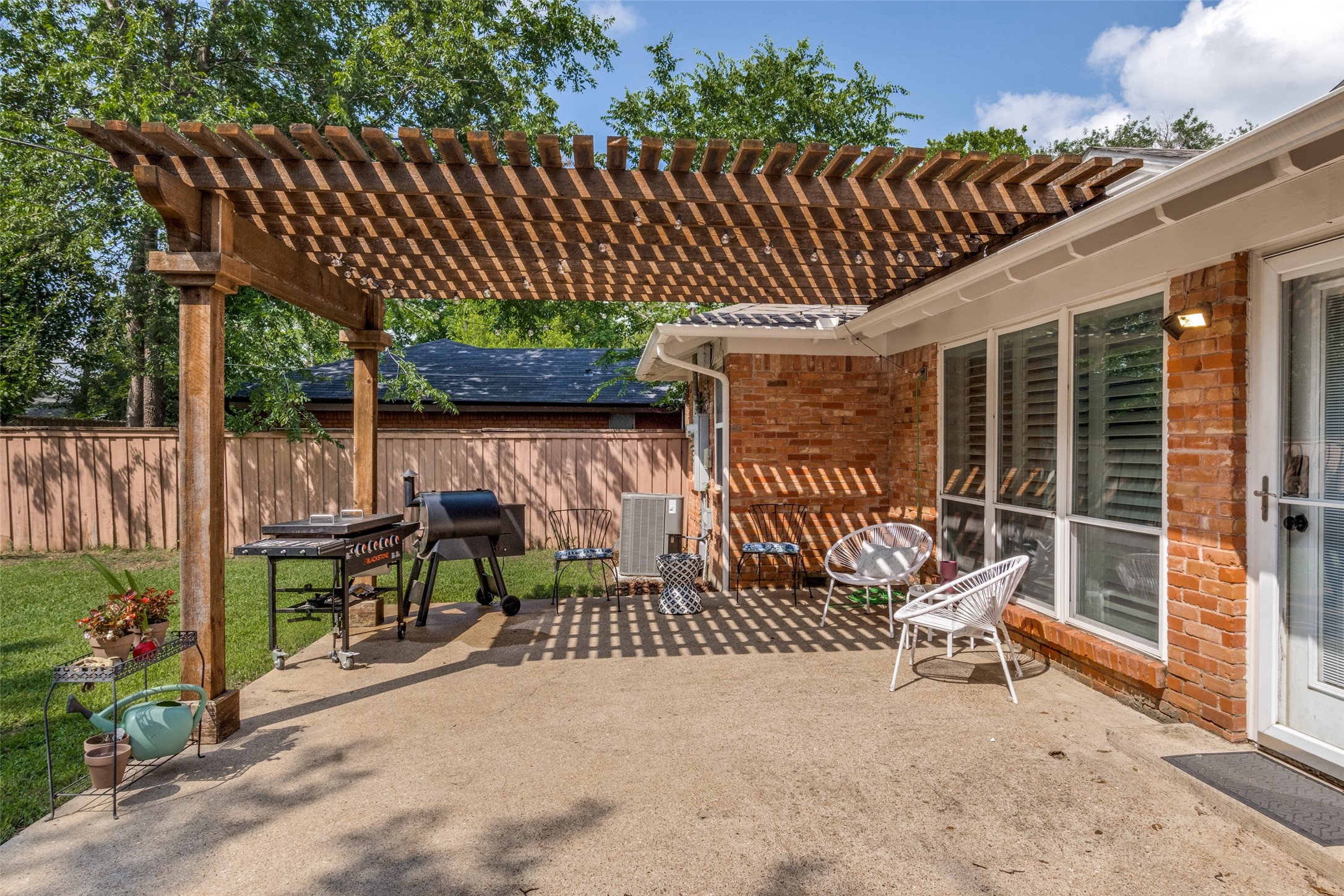 6837 Trammel Drive Dallas TX 75214