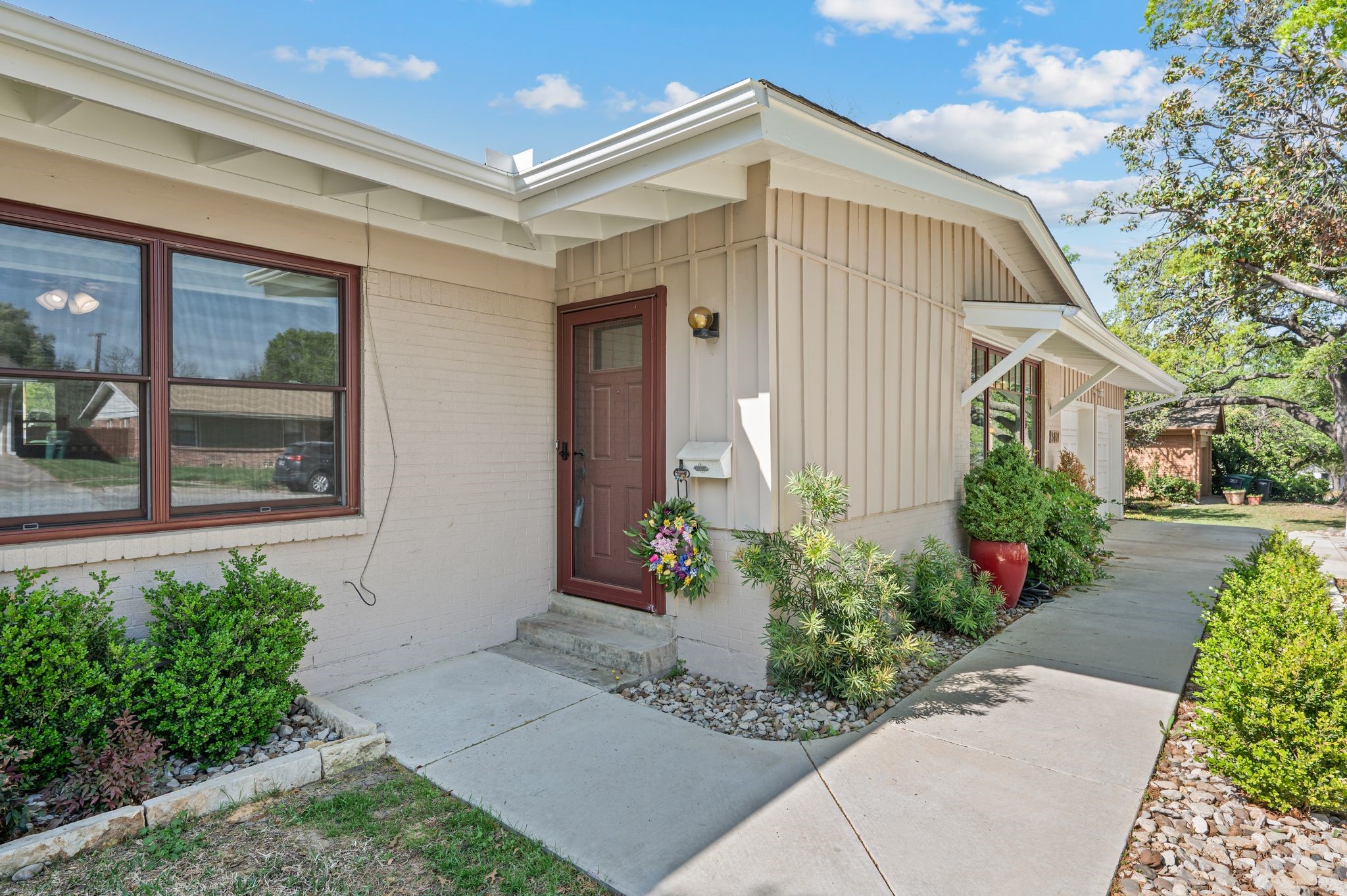 3401 Cromart Avenue Fort Worth TX 76133