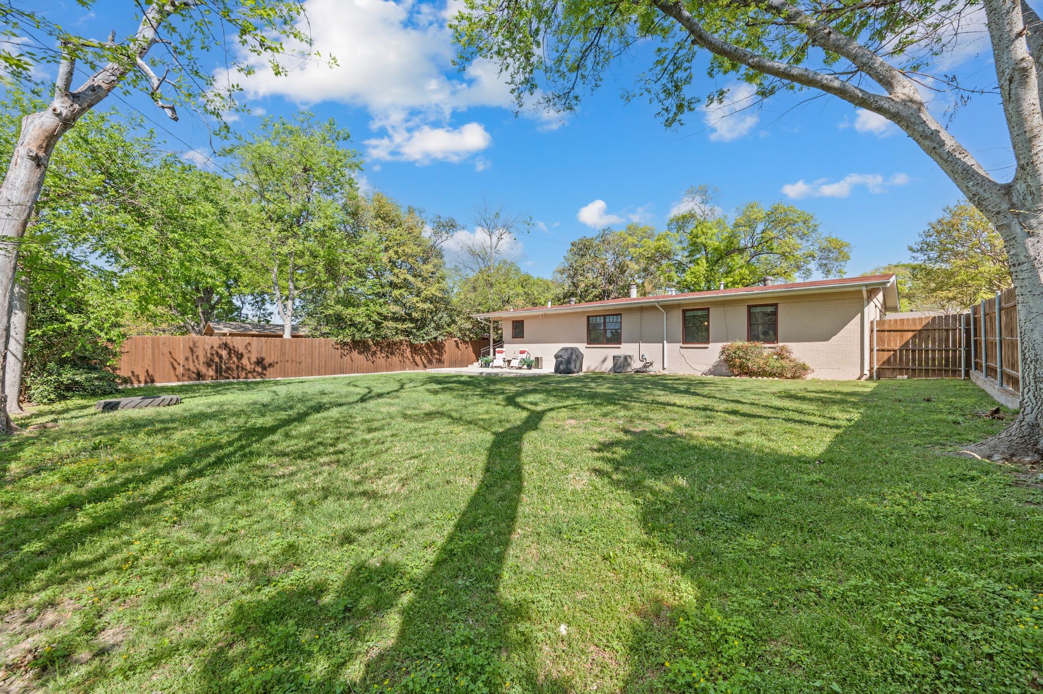 3401 Cromart Avenue Fort Worth TX 76133