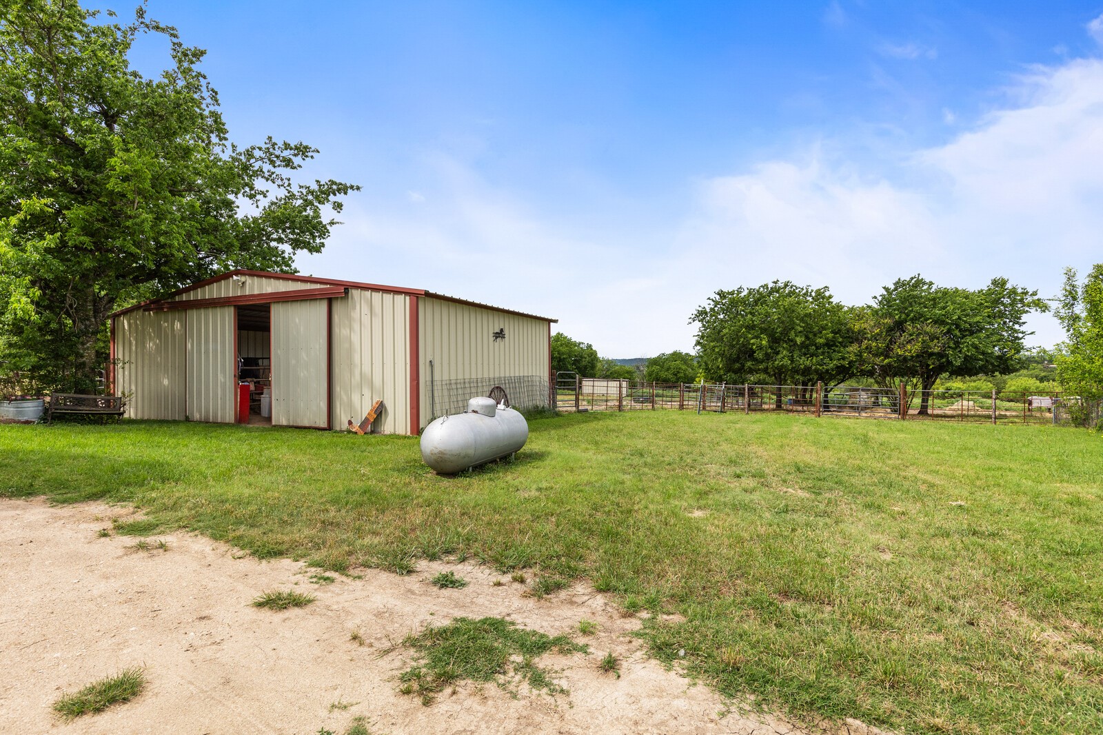 418 S Broadway Street Meridian TX 76665