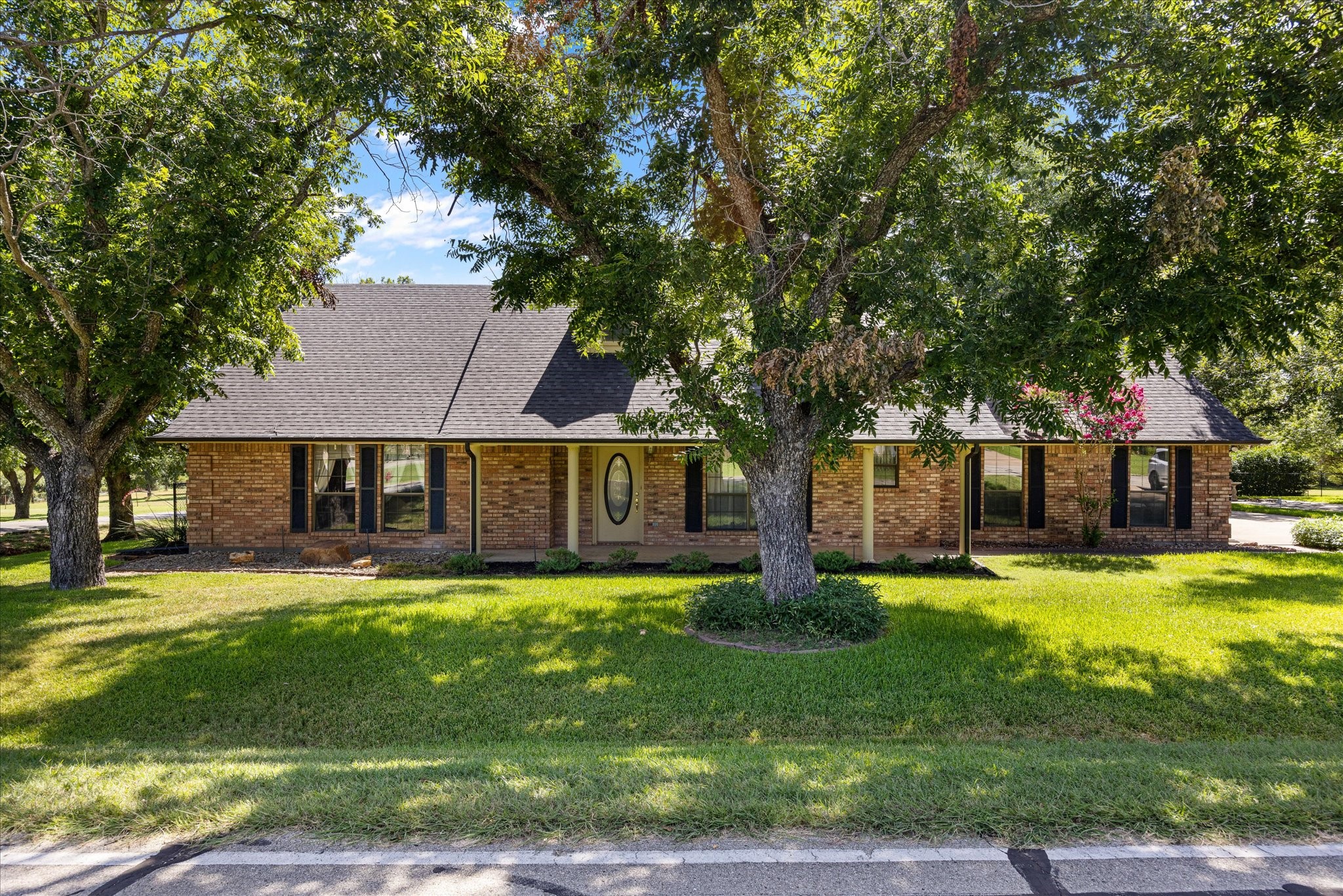 8901 Magnolia Vale Drive Granbury TX 76049