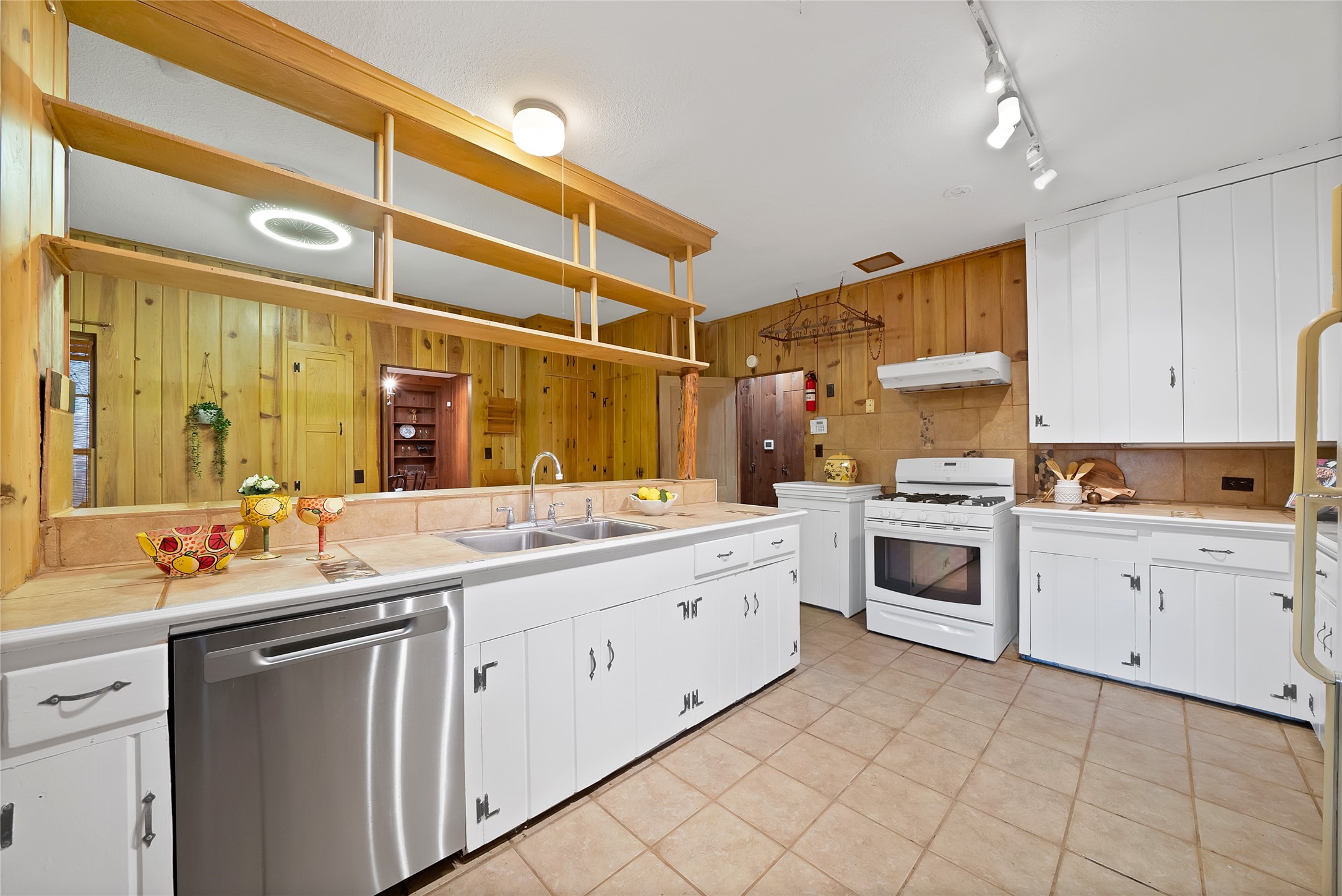 5000 Meadowbrook Drive Fort Worth TX 76103