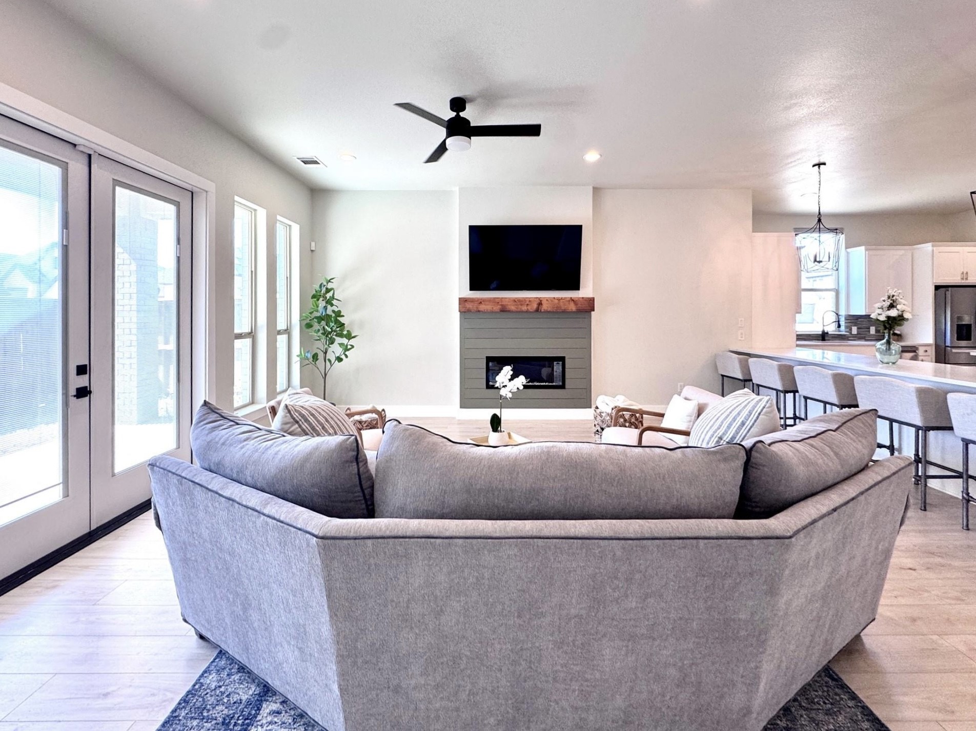2402 Amesbury Drive Midlothian TX 76065
