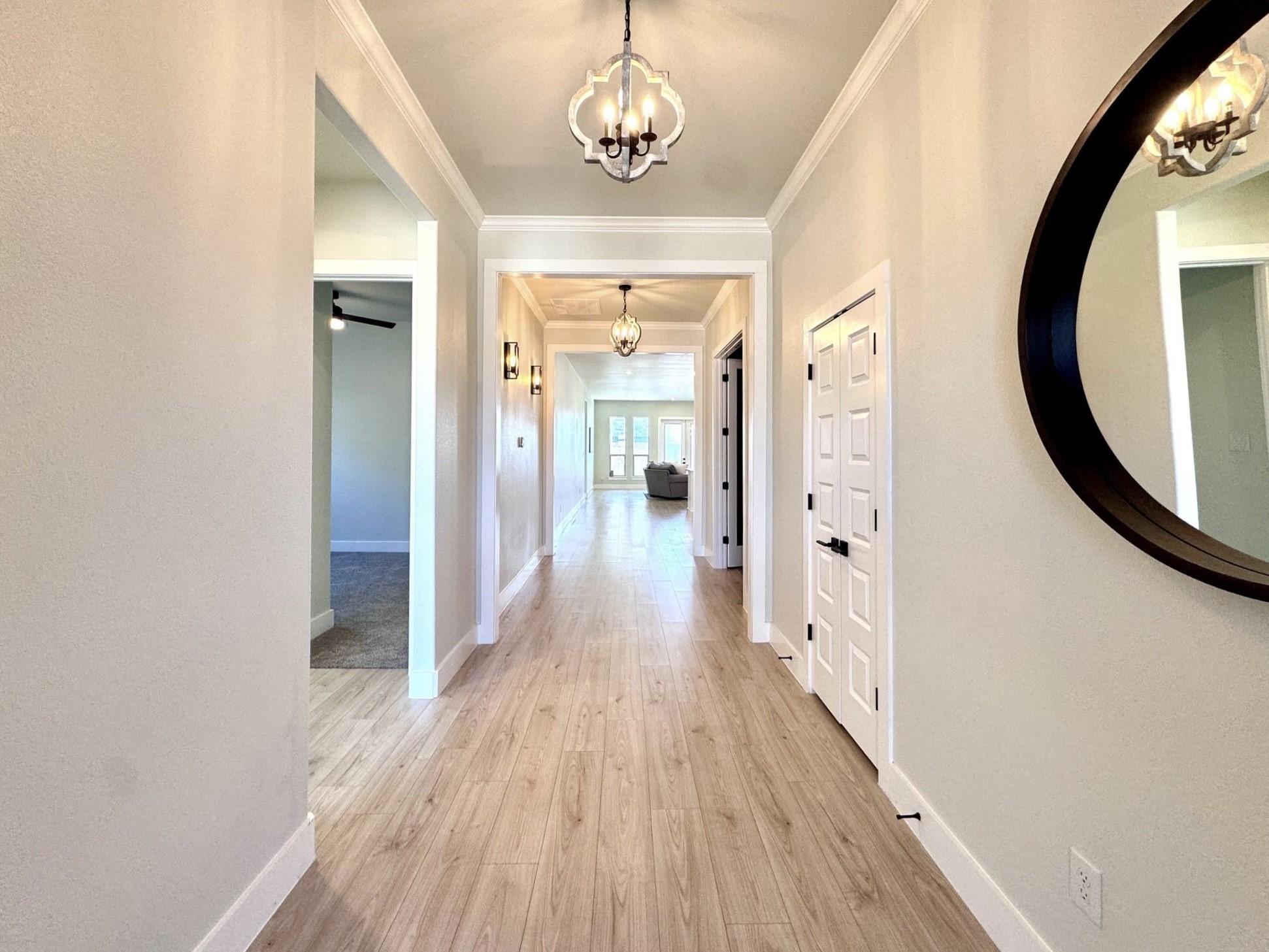 2402 Amesbury Drive Midlothian TX 76065
