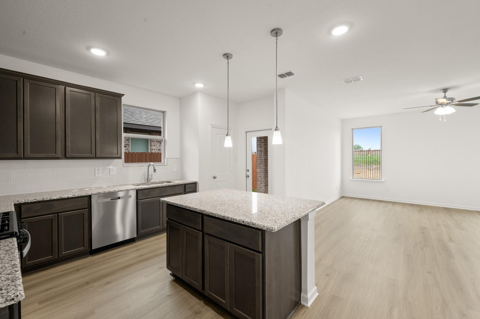 657 Godley Ranch Godley TX 76044