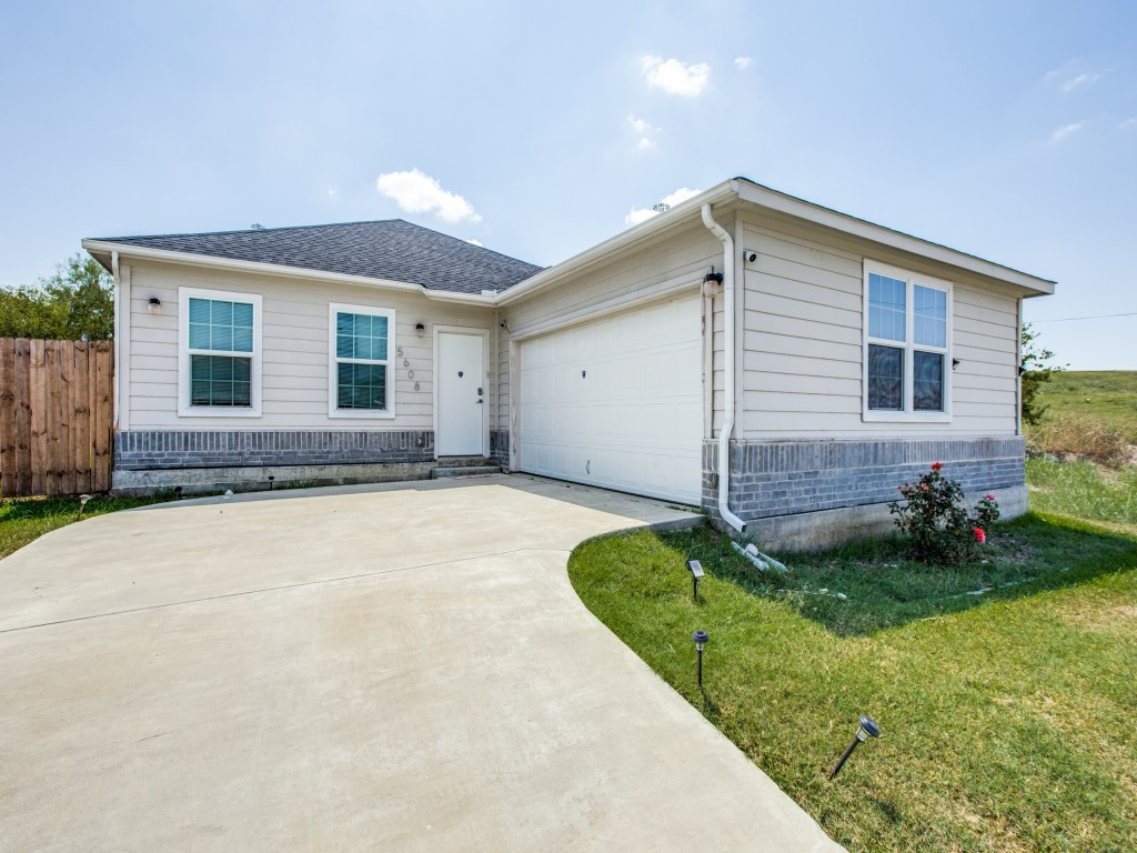 5608 Fannie Street Dallas TX 75212