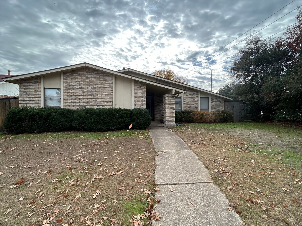 11762 Kilkirk Lane Dallas TX 75228
