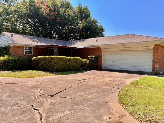 208 S Grove Road Richardson TX 75081