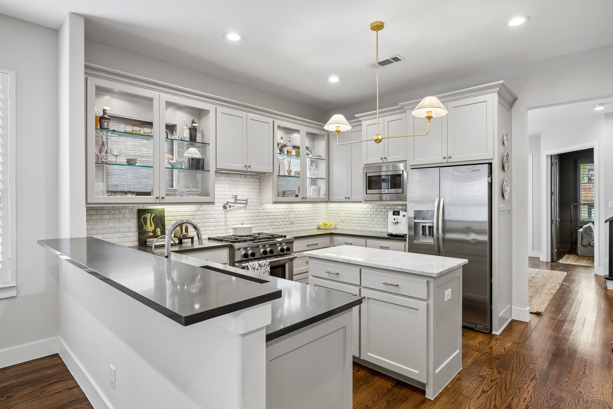 5432 Martel Avenue Dallas TX 75206