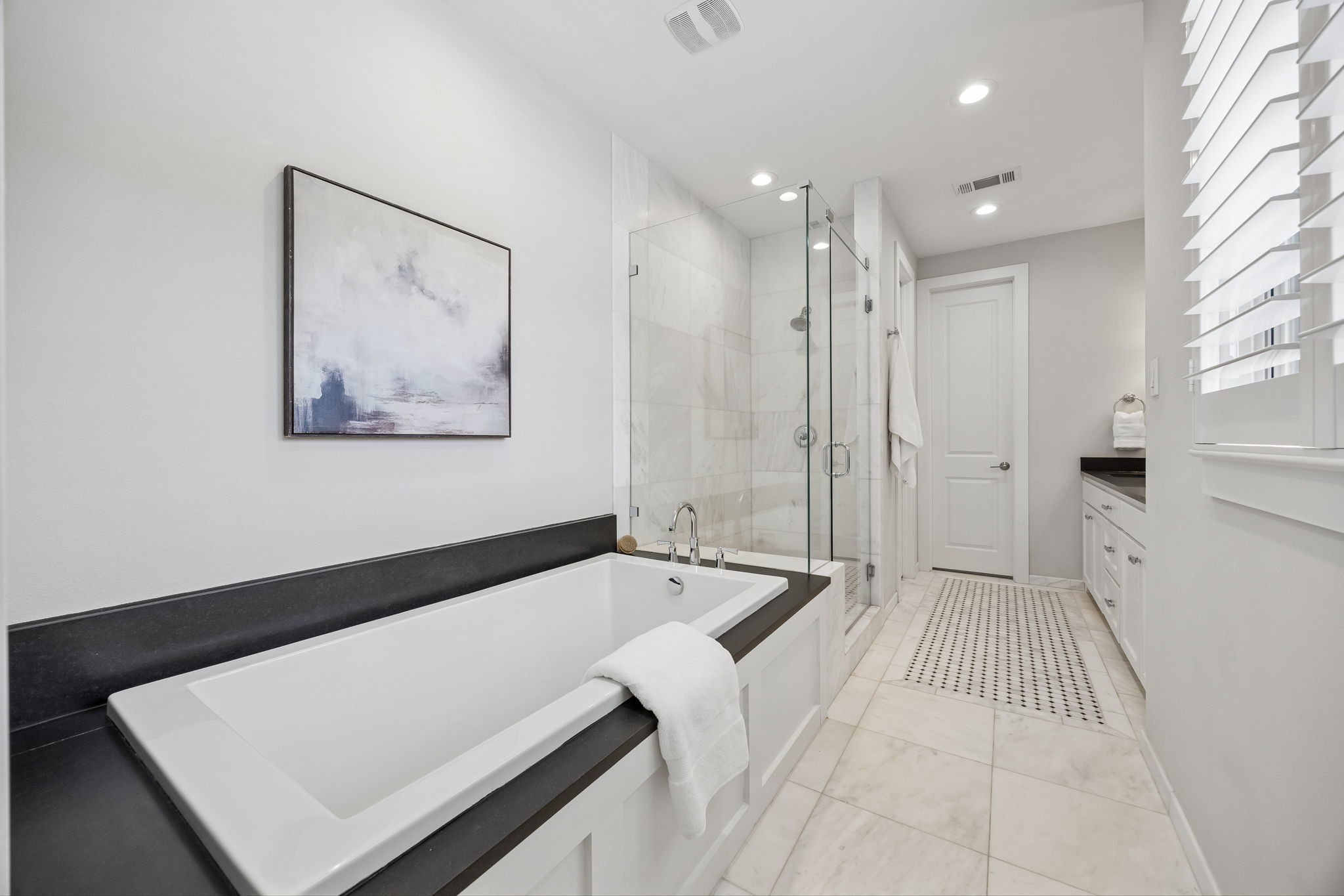 5432 Martel Avenue Dallas TX 75206