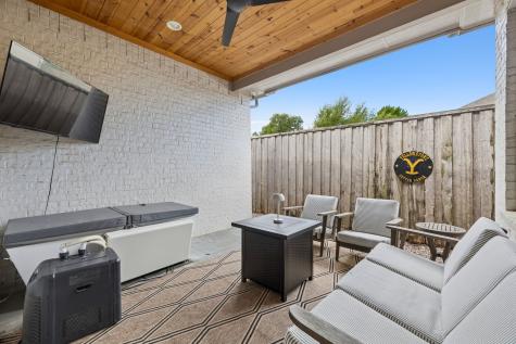 5432 Martel Avenue Dallas TX 75206