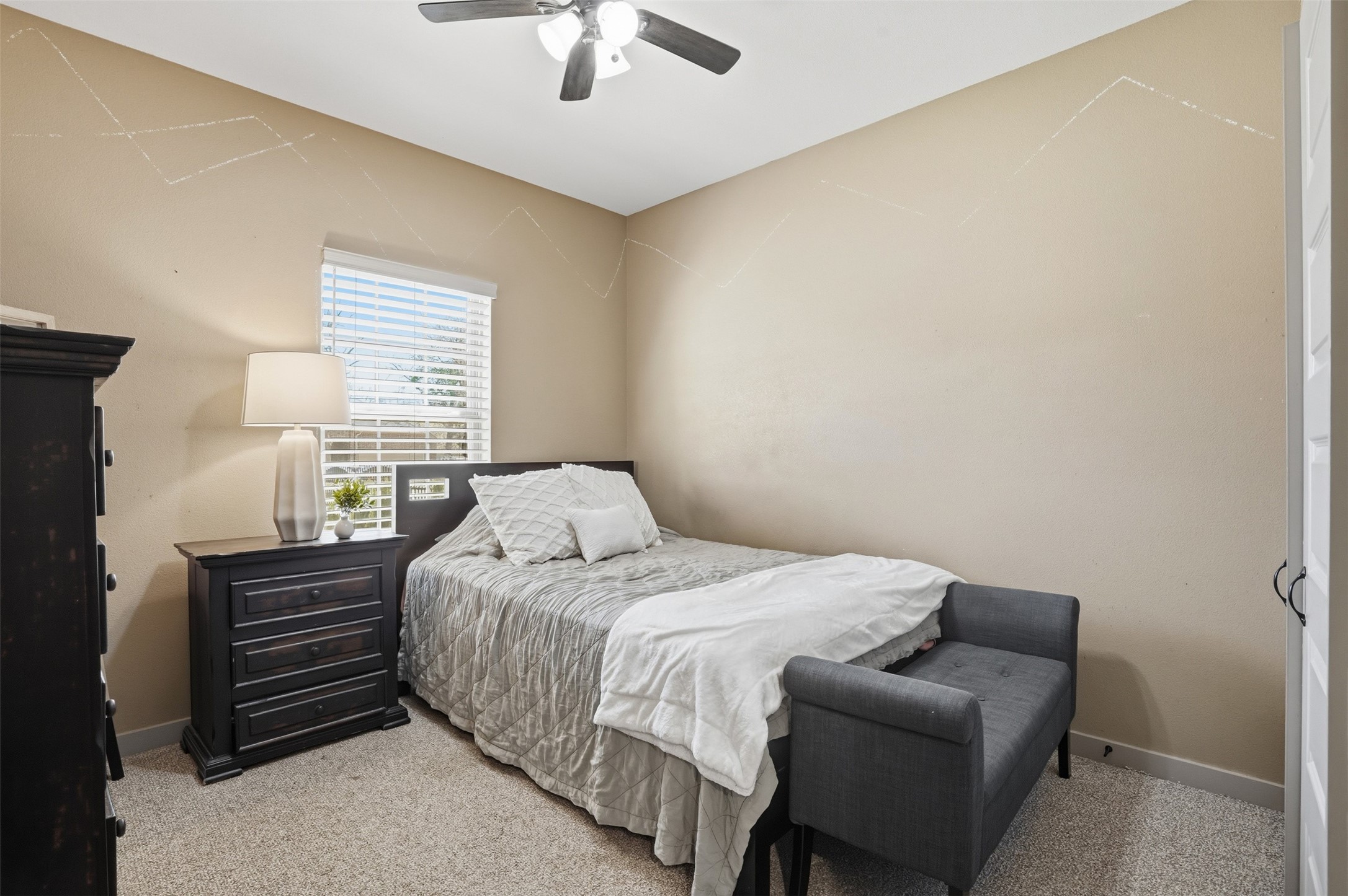 3021 Springview Avenue Dallas TX 75216