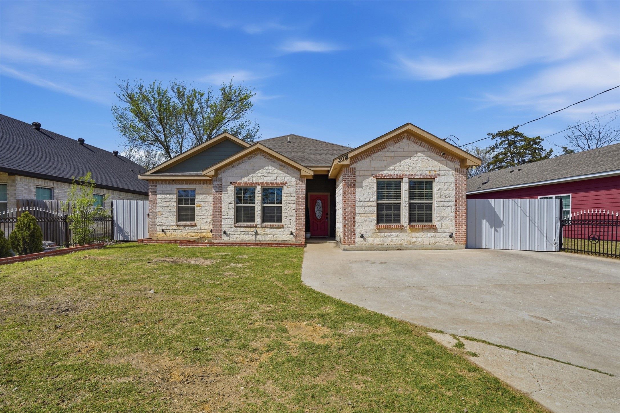3021 Springview Avenue Dallas TX 75216