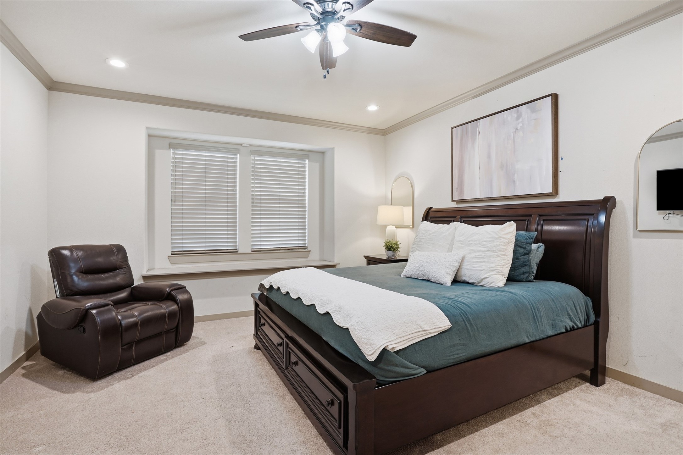 3021 Springview Avenue Dallas TX 75216