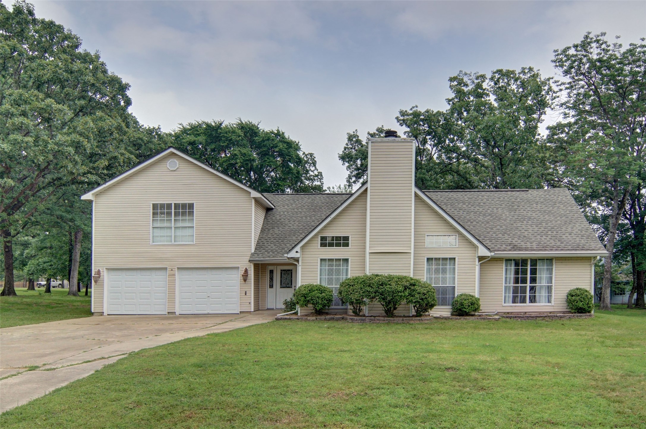 187 County Road 1997 Yantis TX 75497