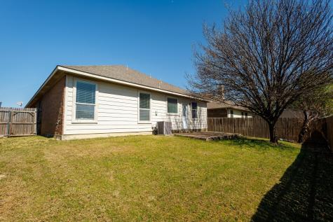 909 Grant Street Burleson TX 76028