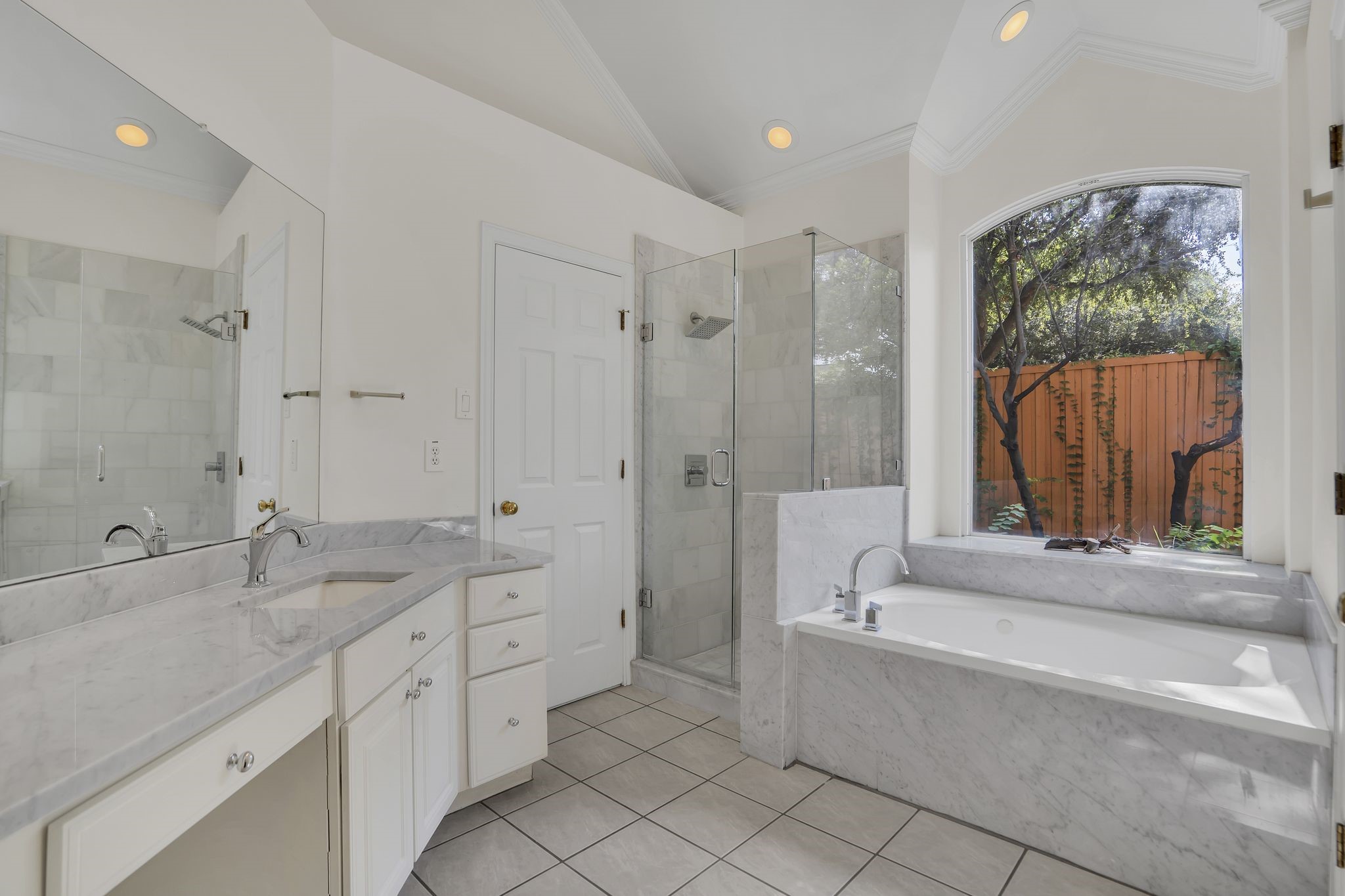 2630 Lakeforest Court Dallas TX 75214