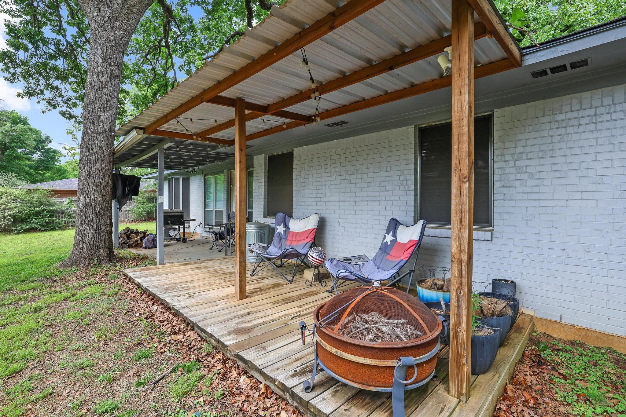 120 Mark Drive Denison TX 75021