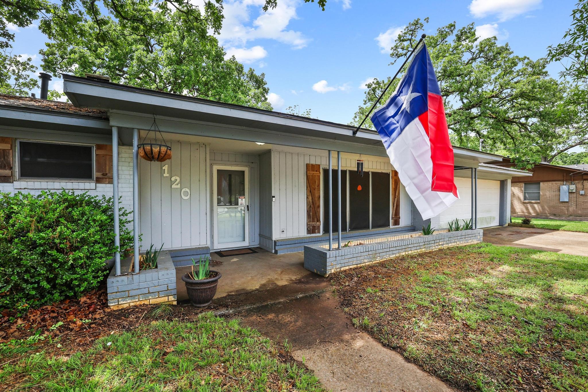 120 Mark Drive Denison TX 75021