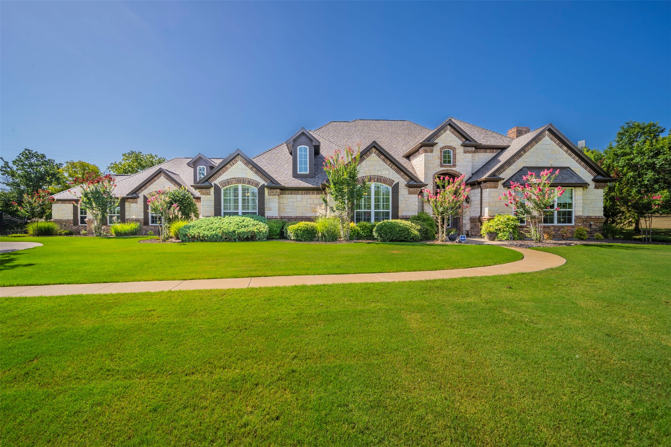 100 Brooke Arbor Court Weatherford TX 76087