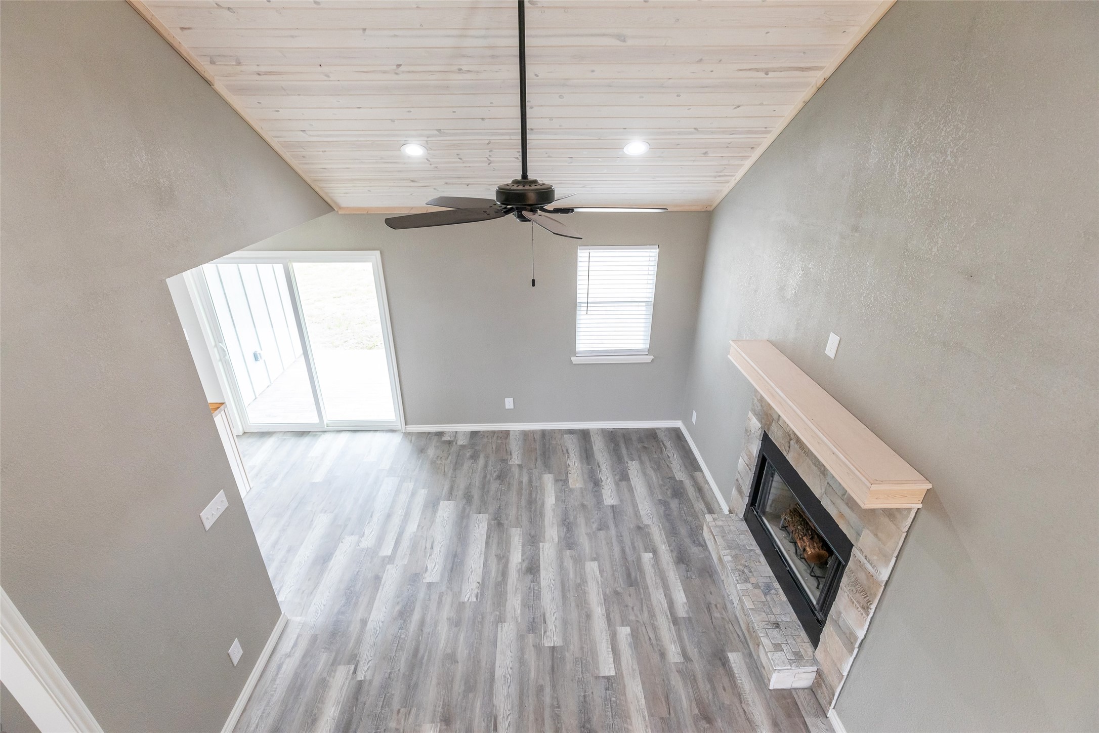 708 W 1st Street Coleman TX 76834