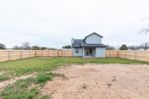 708 W 1st Street Coleman TX 76834