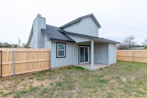 708 W 1st Street Coleman TX 76834