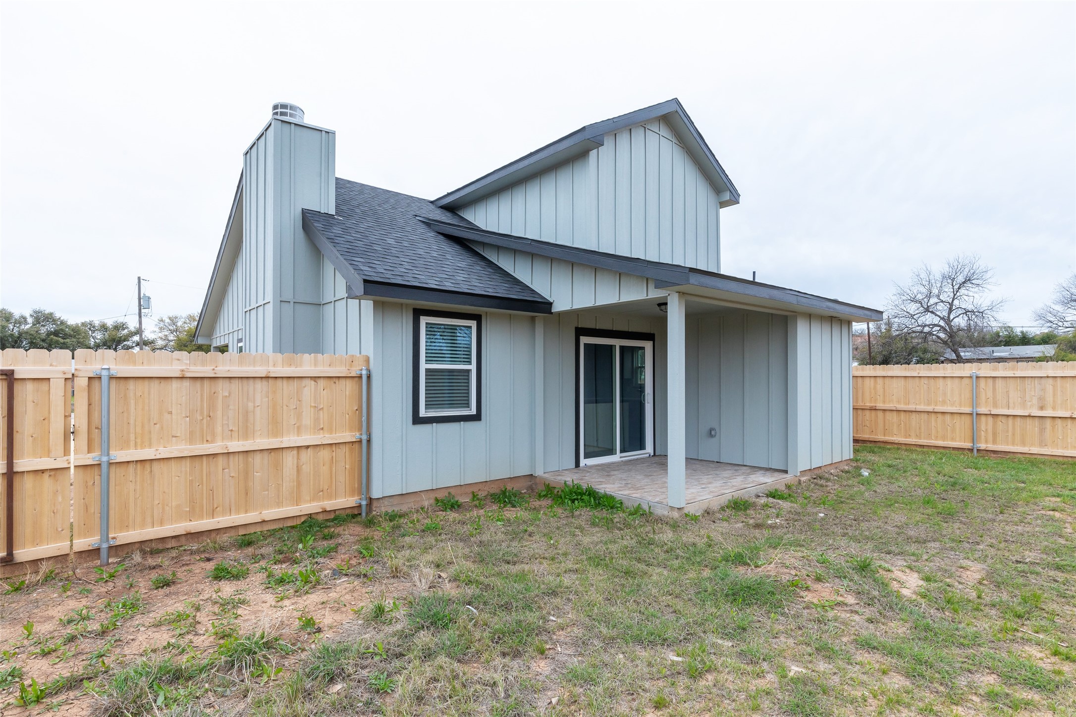 708 W 1st Street Coleman TX 76834
