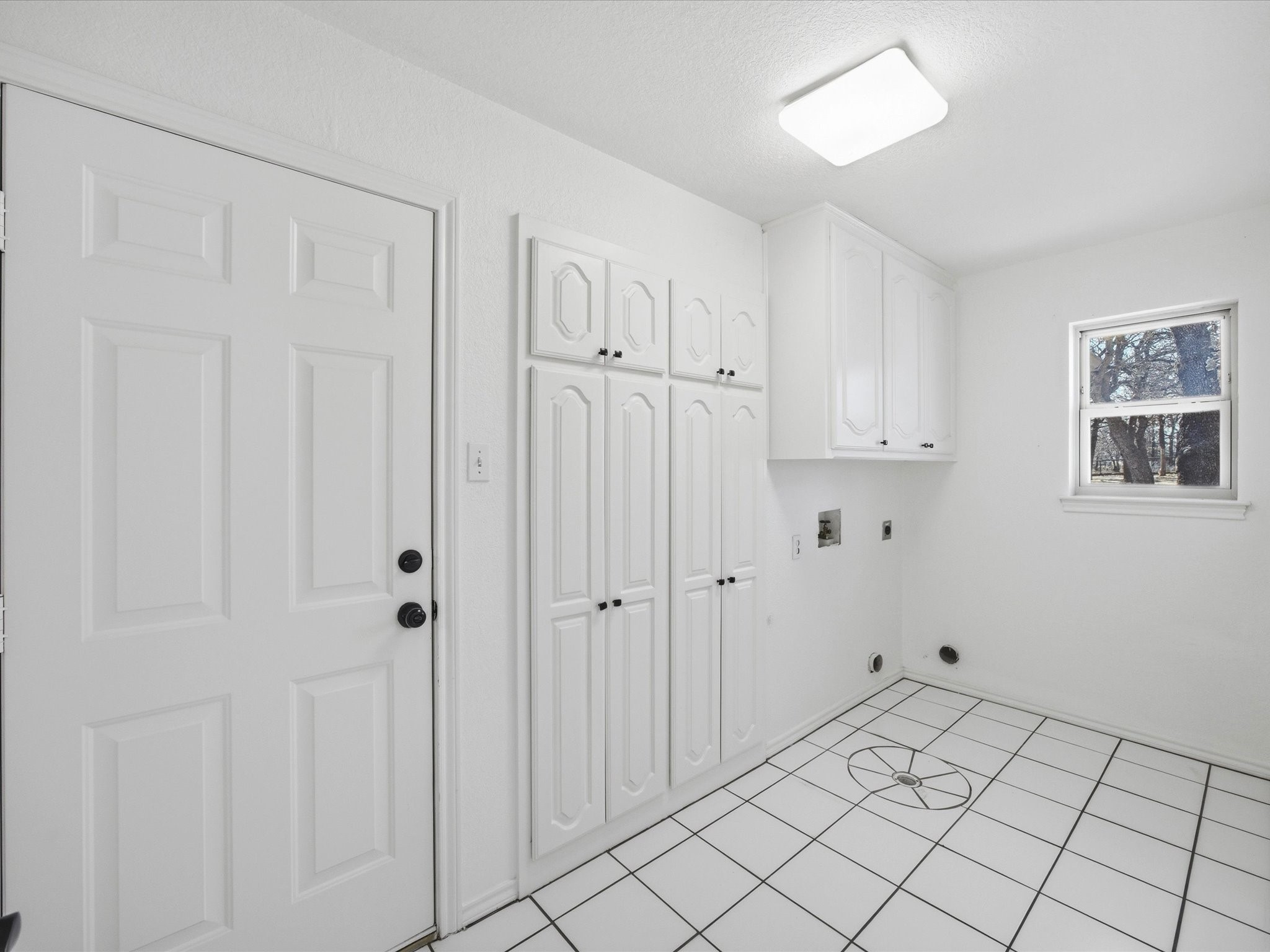 19901 S Highway 281 Lipan TX 76462