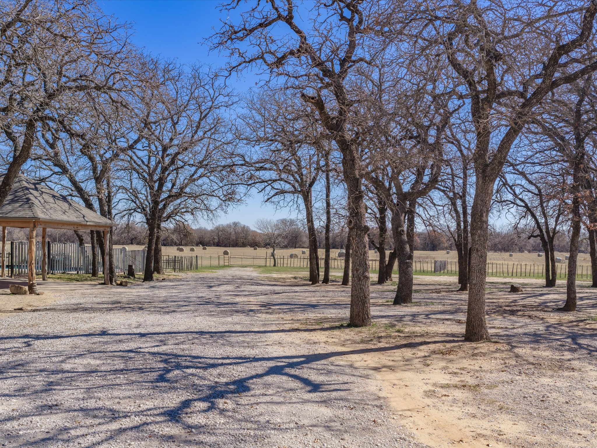 19901 S Highway 281 Lipan TX 76462