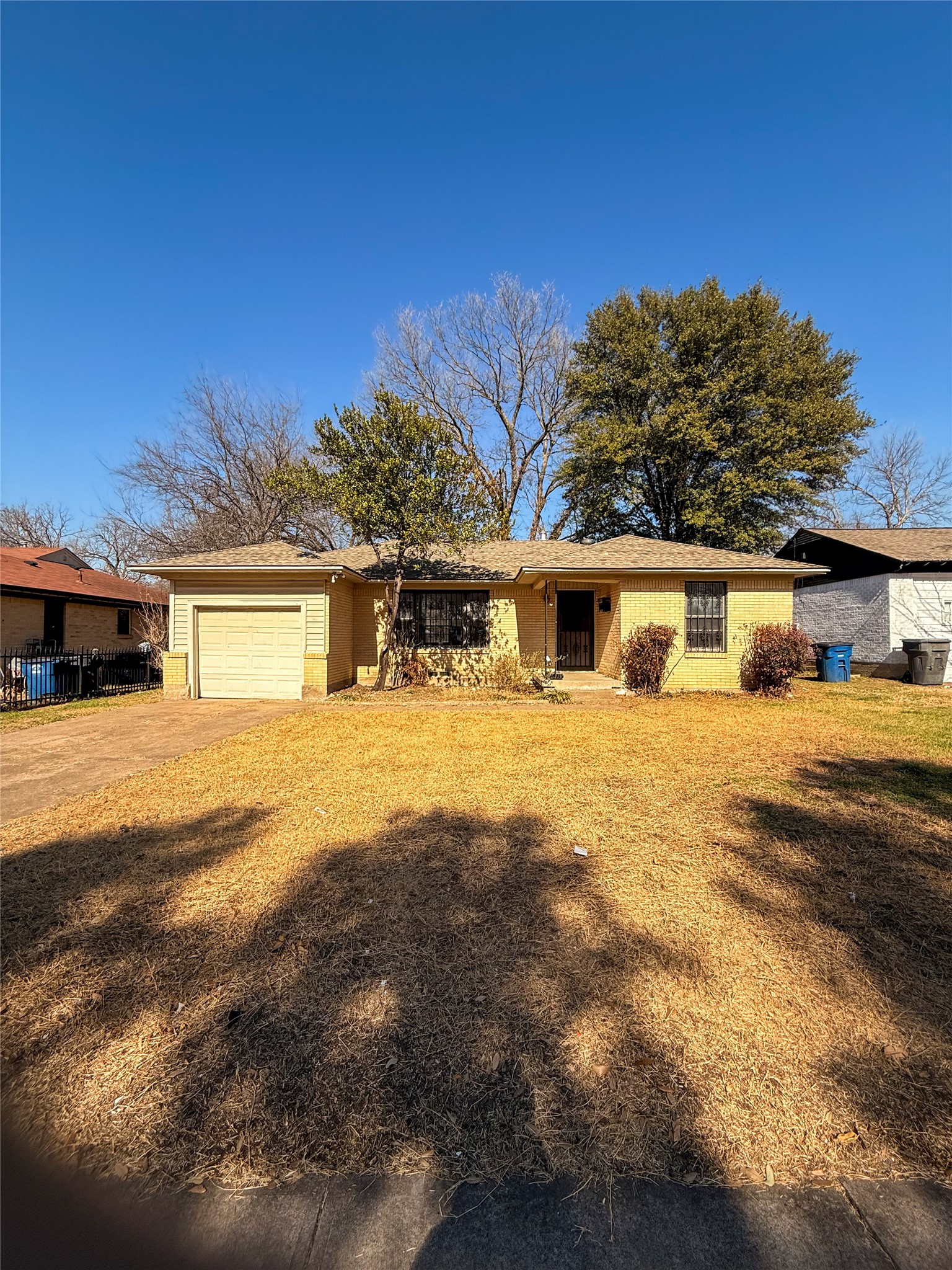 6213 Latta Street Dallas TX 75227