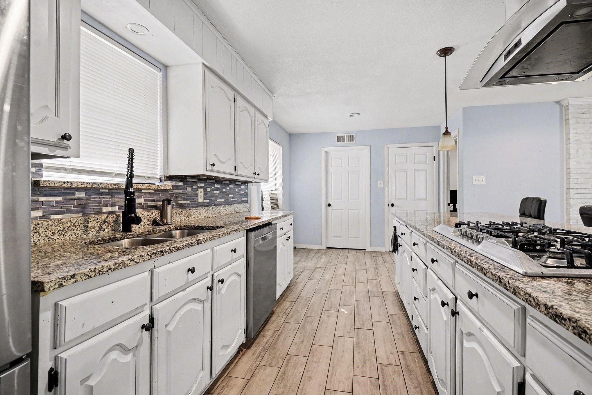 2725 Mark Drive Mesquite TX 75150