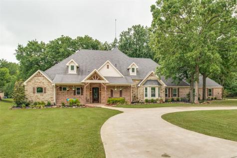 62 Pecan Crossing Court Gunter TX 75058
