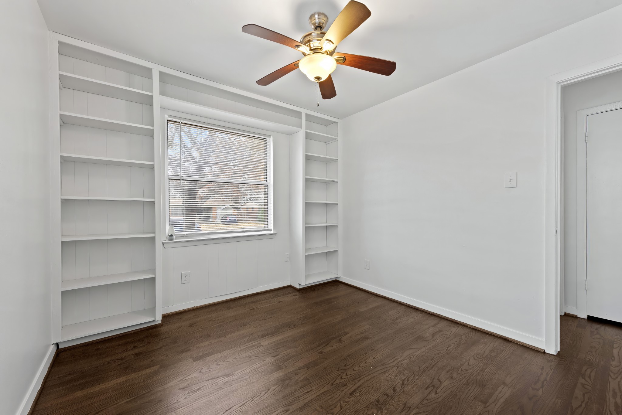 10907 Cotillion Drive Dallas TX 75228