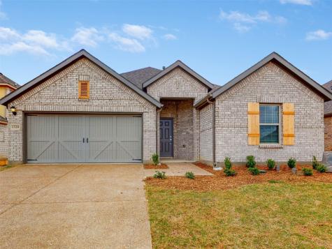 1329 Rosler Street Mansfield TX 76063