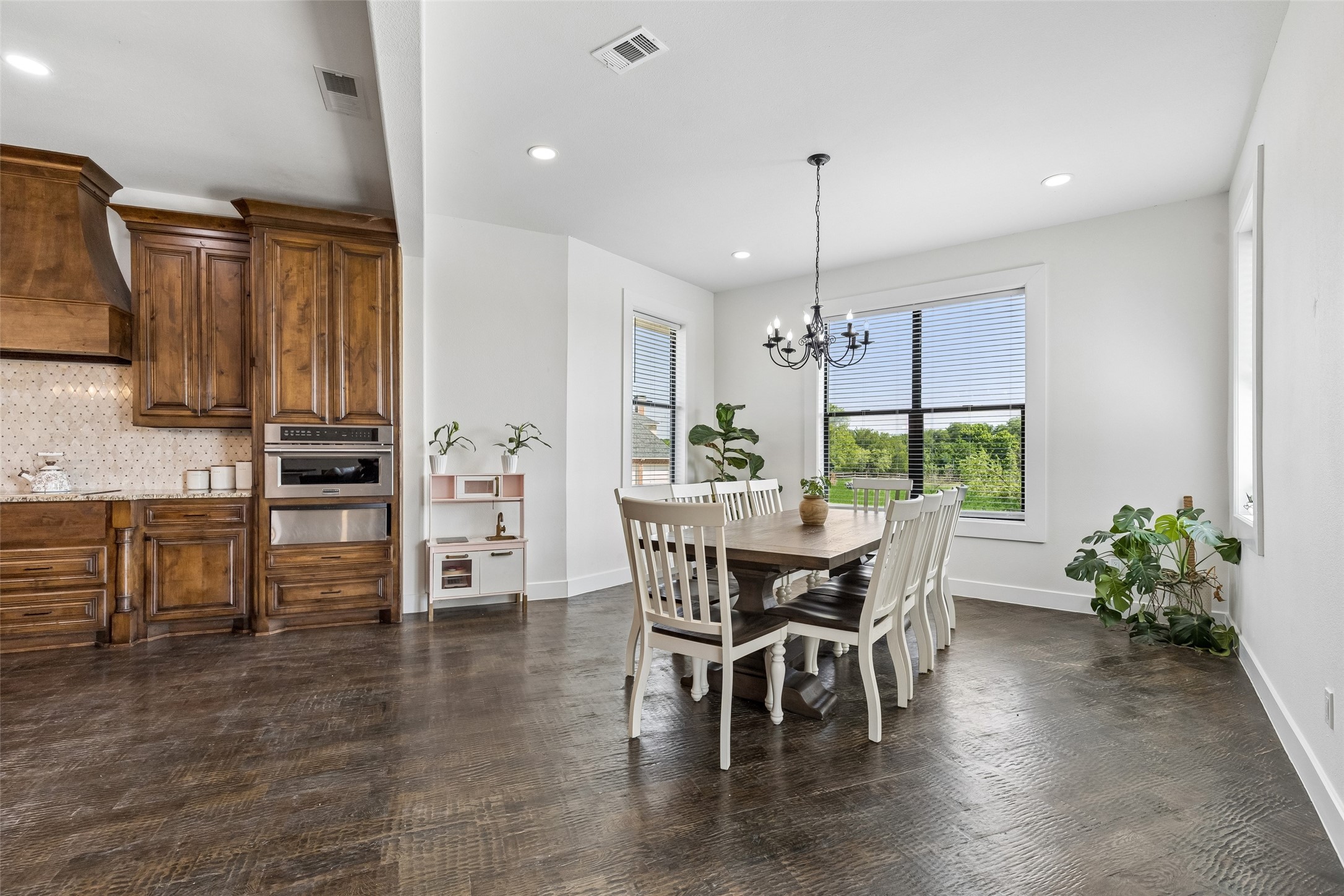 3937 Silver Creek Road Fort Worth TX 76108