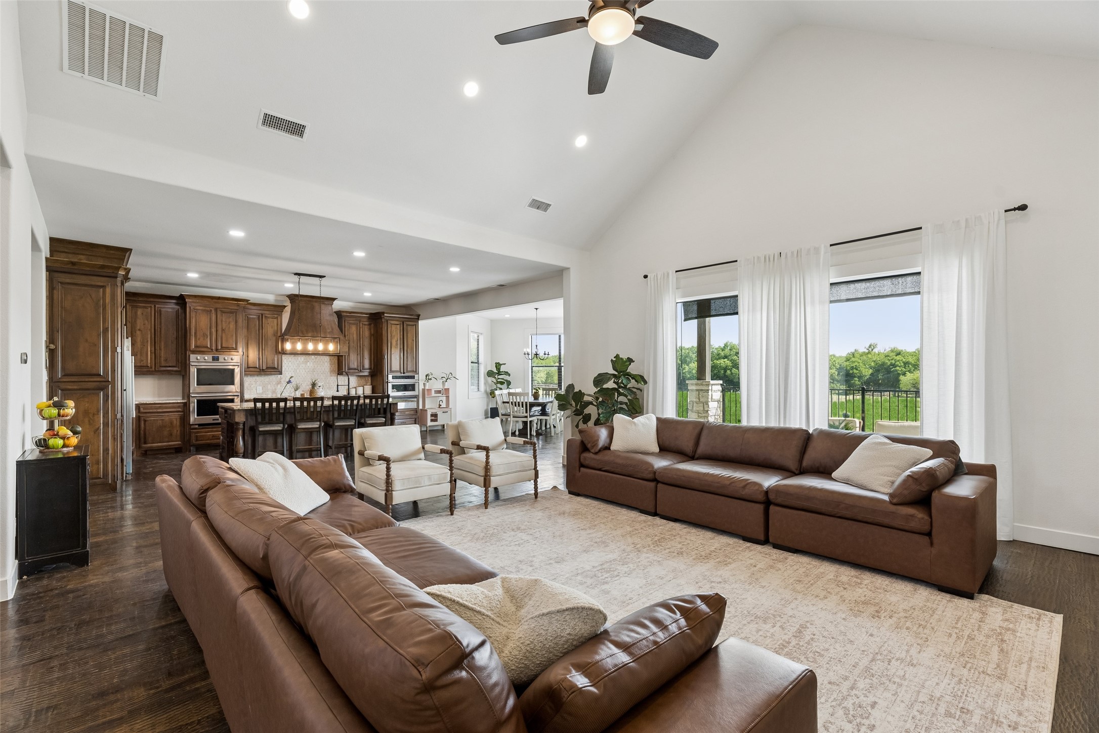 3937 Silver Creek Road Fort Worth TX 76108