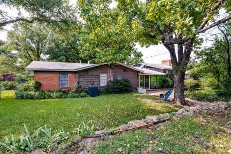 2922 Bryn Mawr Drive Irving TX 75062