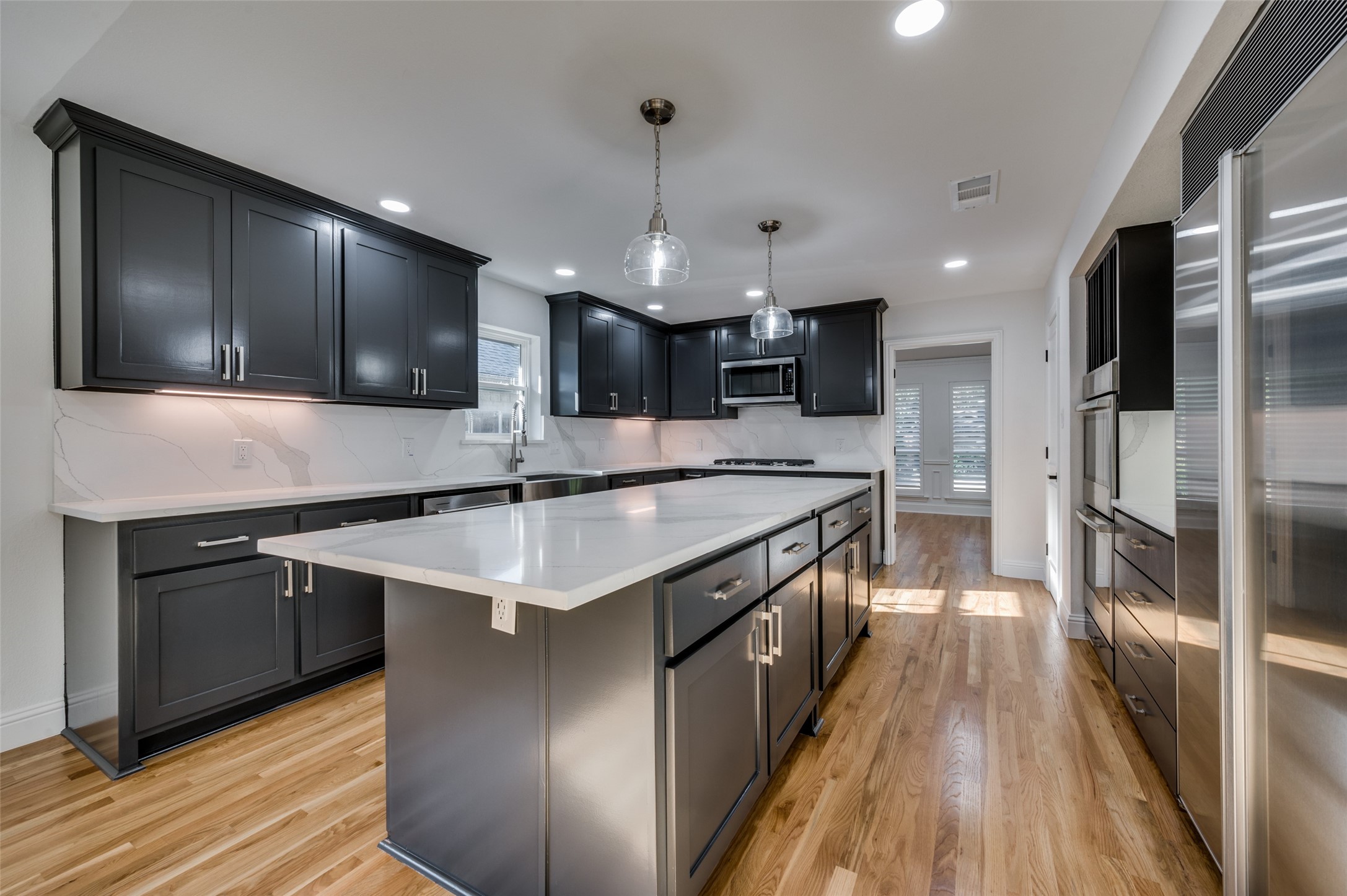 7018 Deloache Dallas TX 75225