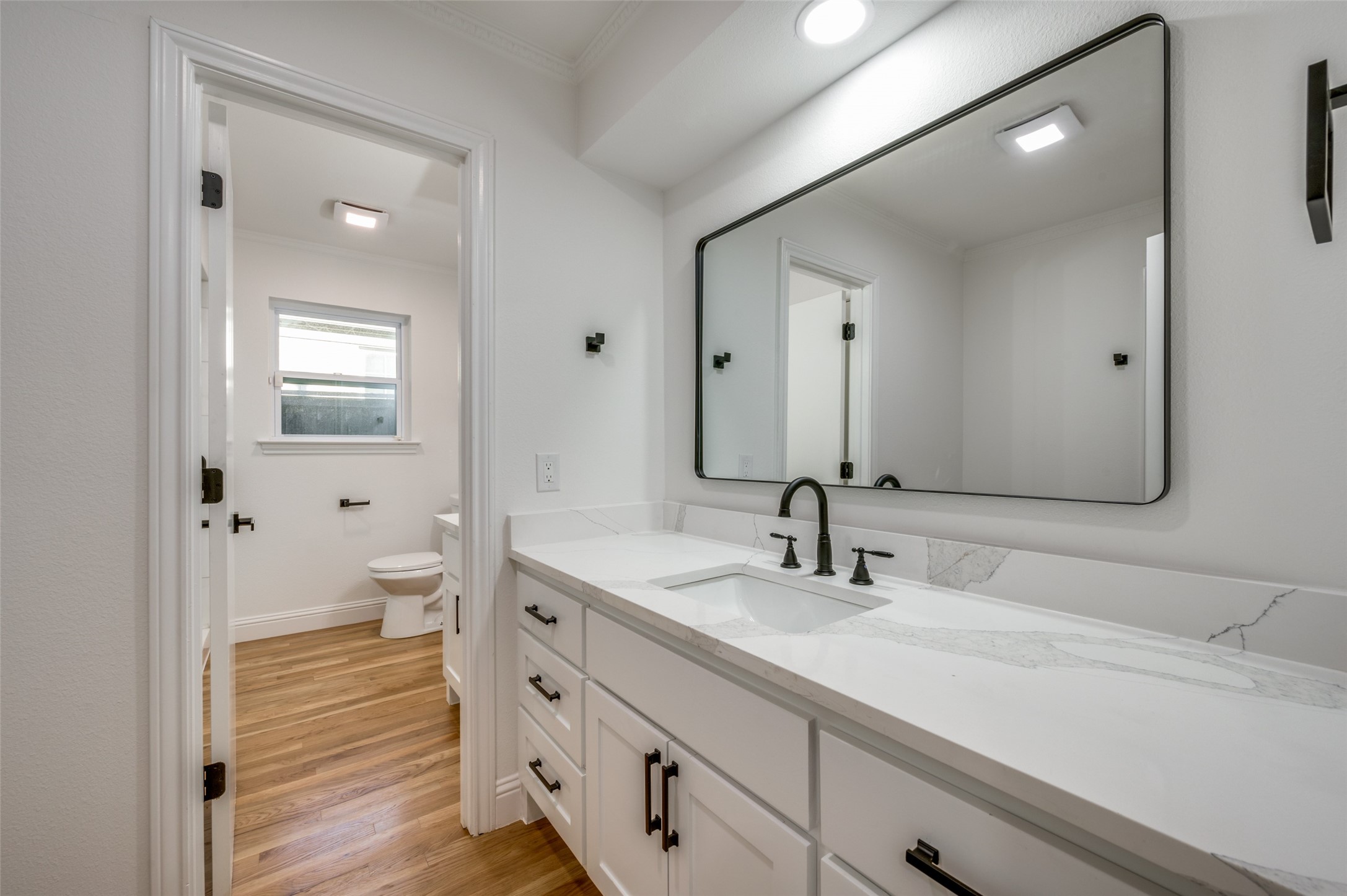7018 Deloache Dallas TX 75225