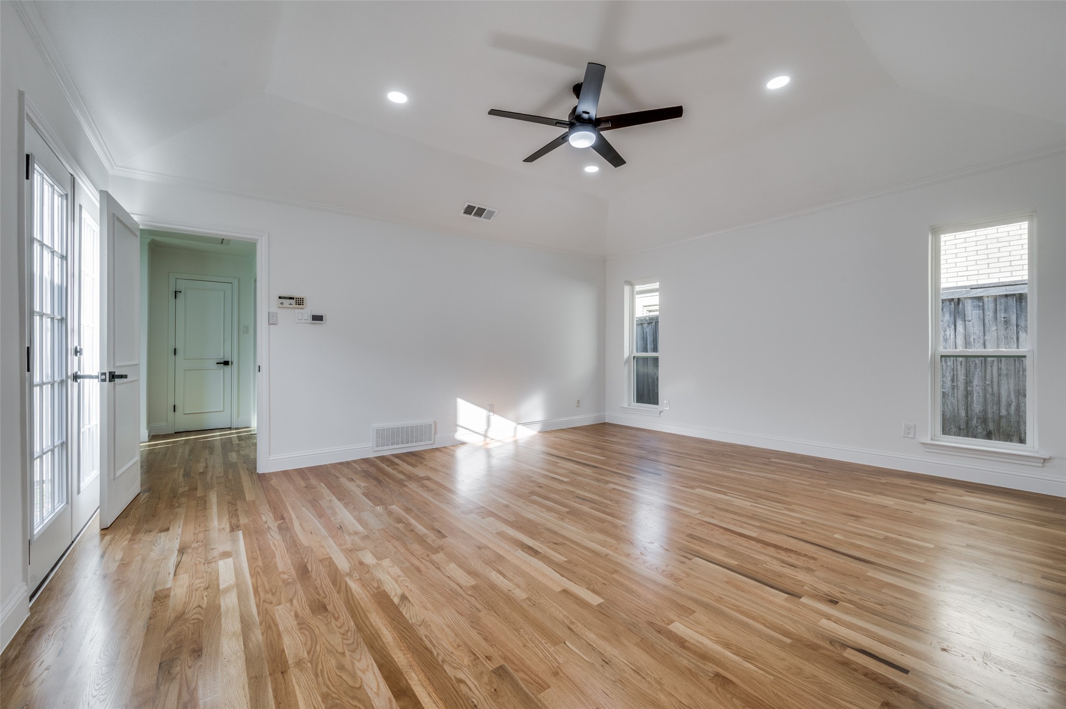 7018 Deloache Dallas TX 75225