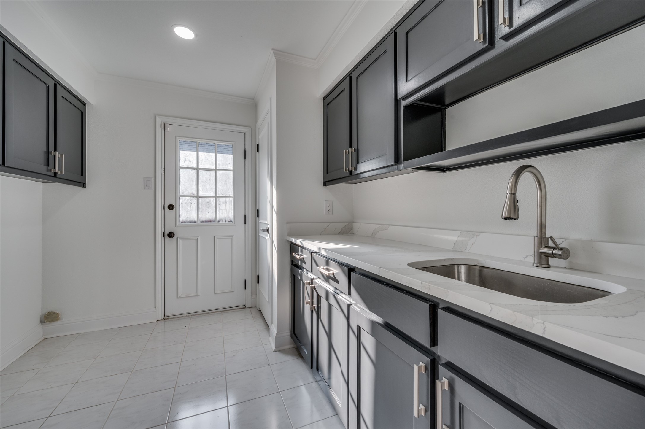 7018 Deloache Dallas TX 75225