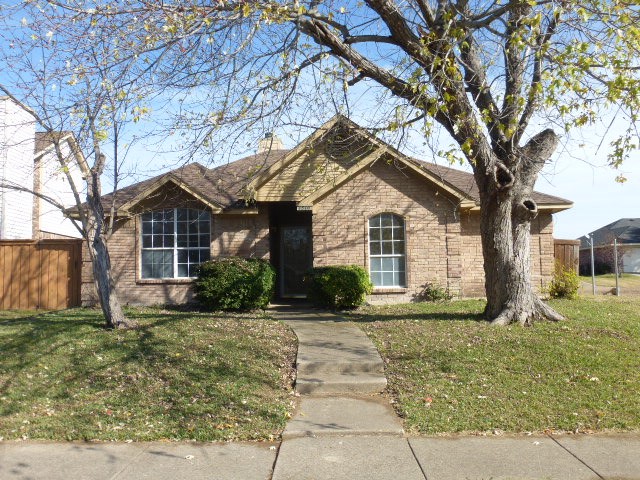1510 Sunnymeadow Road Lancaster TX 75134