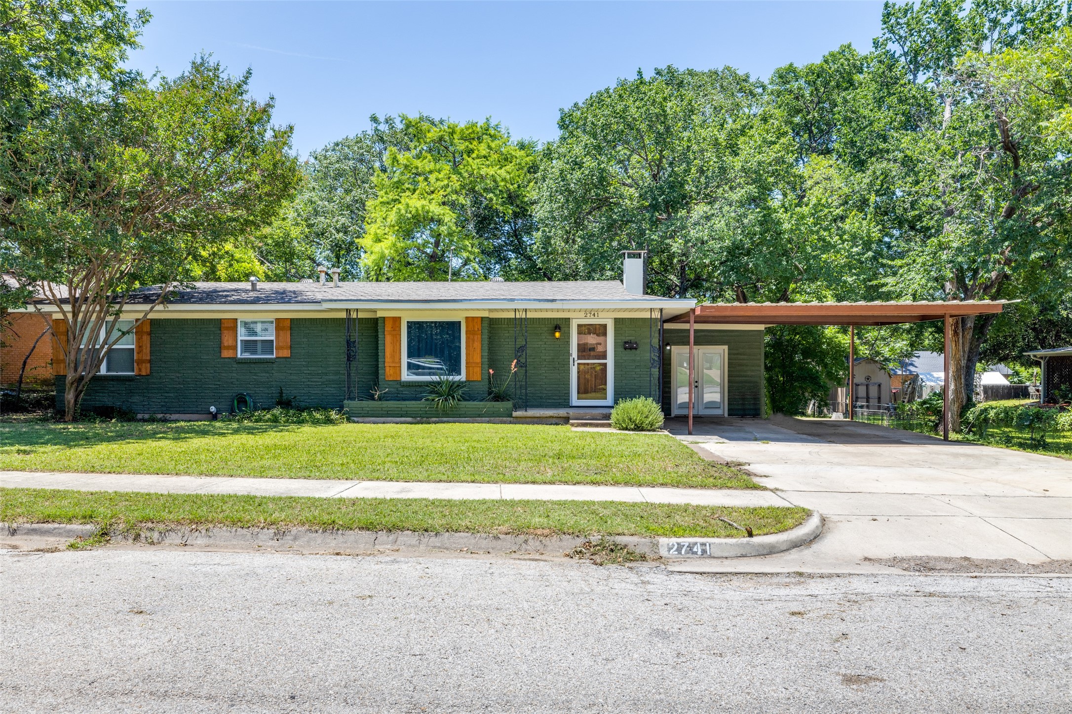 2741 Scruggs Park Drive Richland Hills TX 76118
