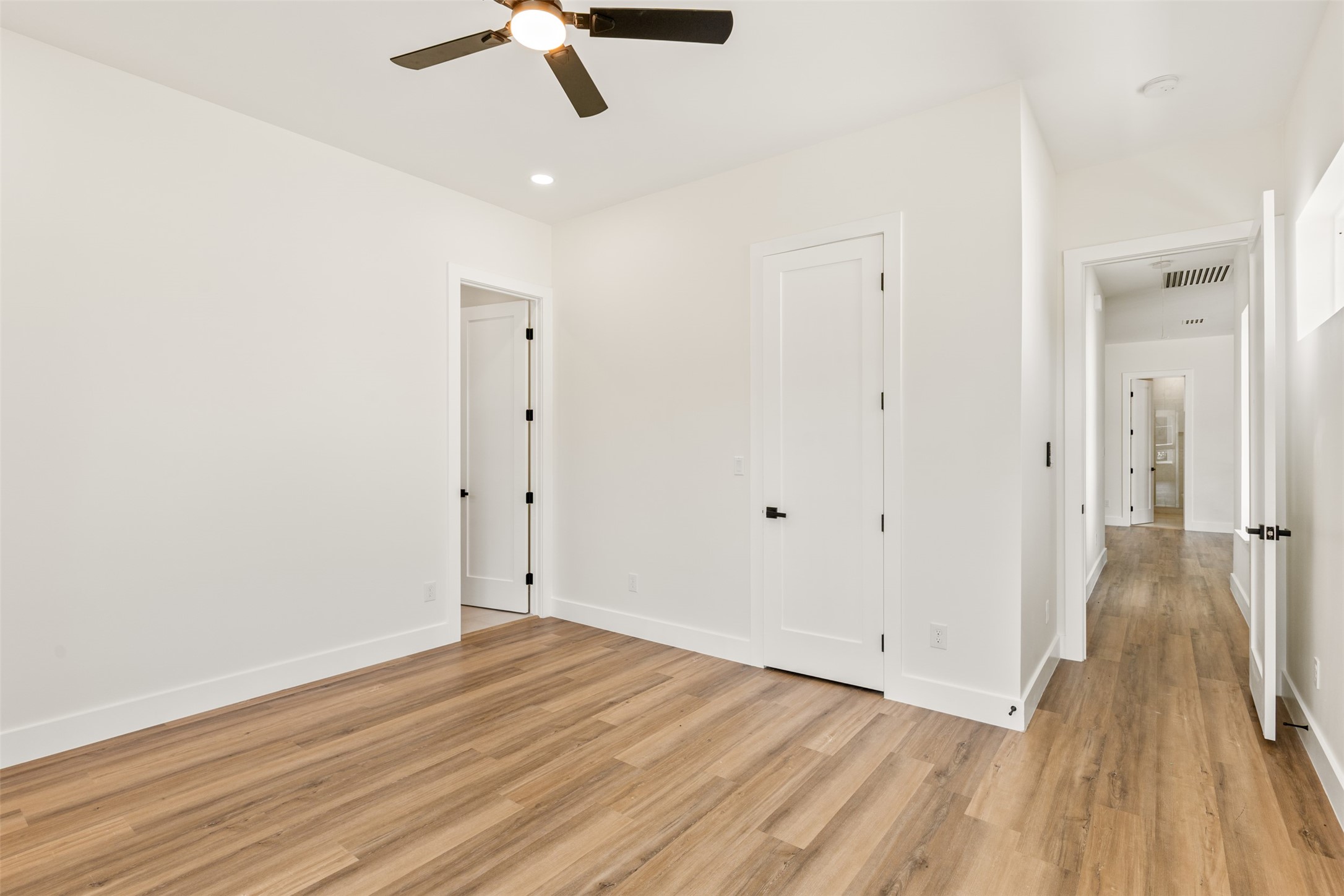 1407 Pueblo Street Dallas TX 75212