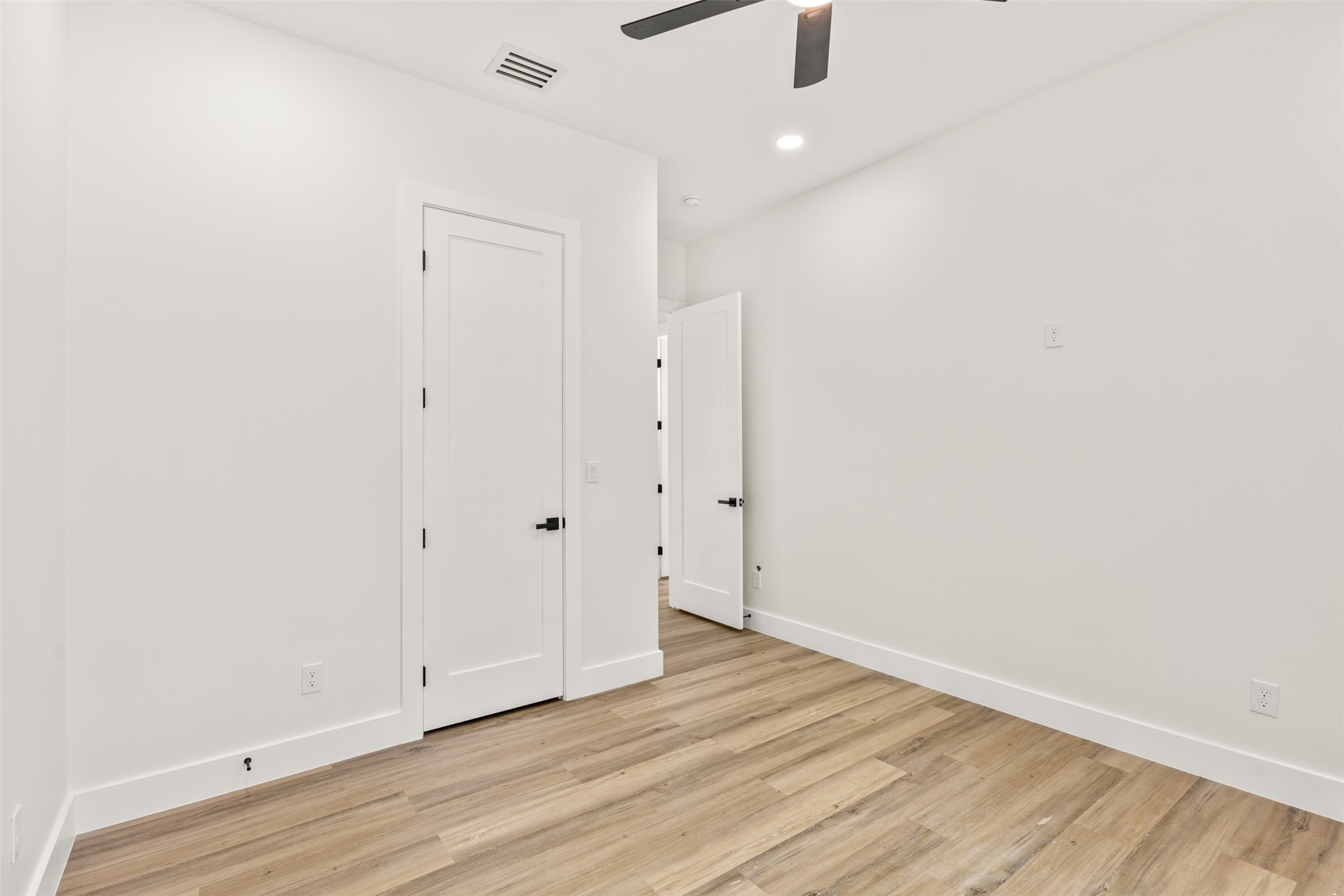 1407 Pueblo Street Dallas TX 75212