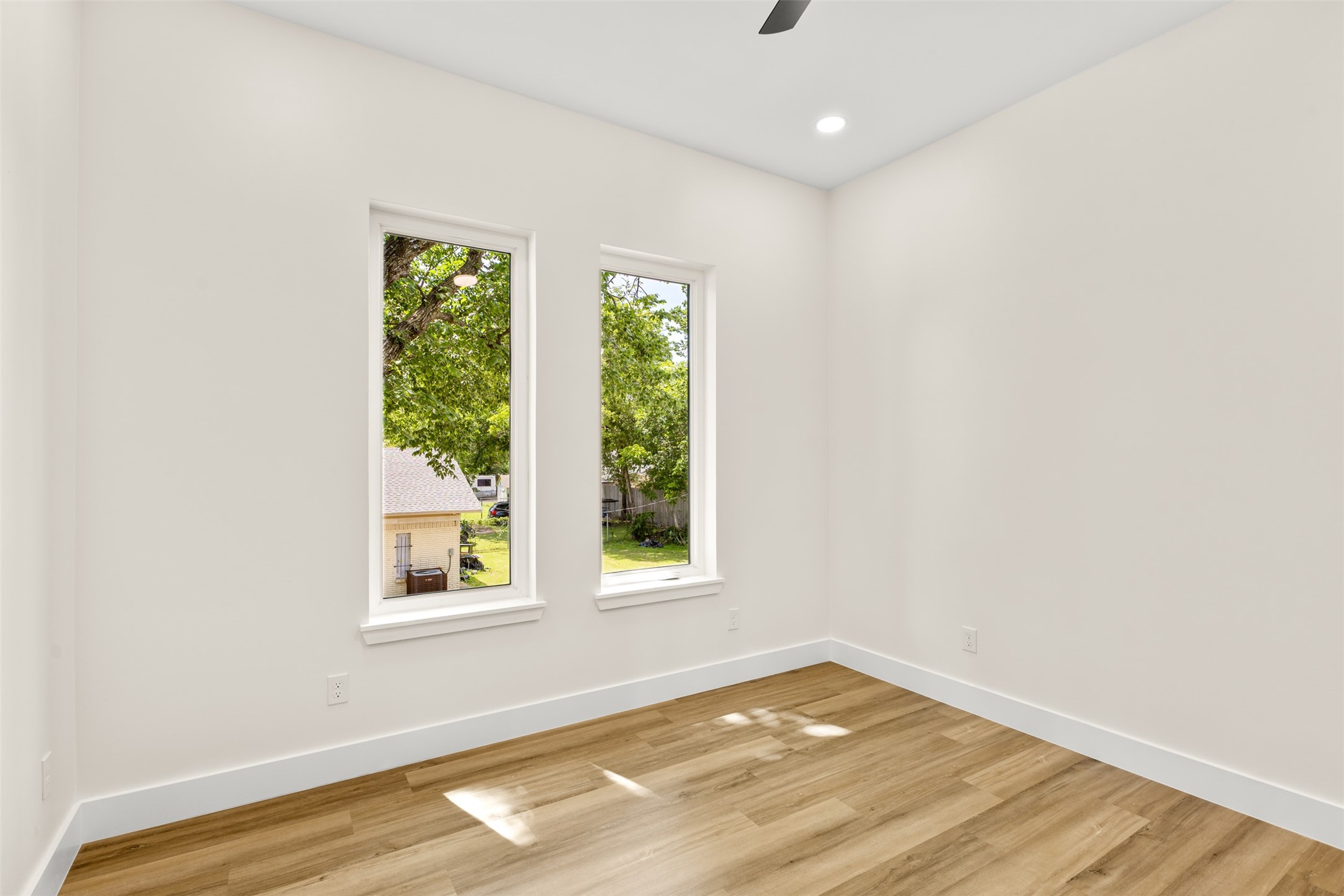 1407 Pueblo Street Dallas TX 75212